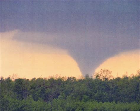 Picher, OK-Neosho, MO EF4 Tornado – May 10, 2008 – Tornado Talk