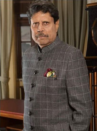 Kapil Dev Biography, Age, Height, Weight, Secrets, Affairs, Images.