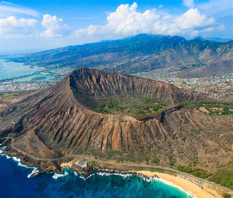 7 Things You Need To Know Before Visiting Diamond Head On Oahu, Hawaii ...