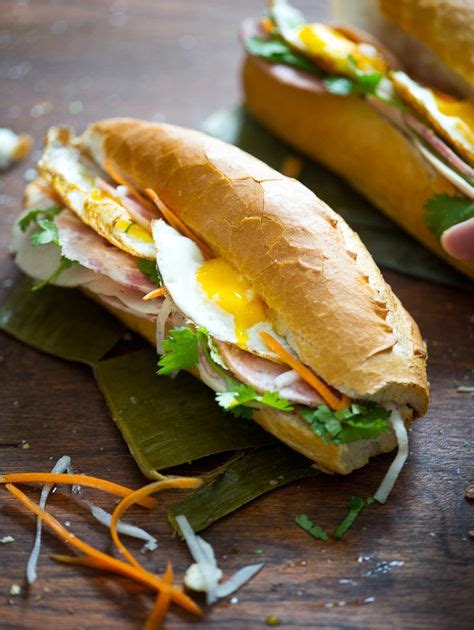 Vietnamese Fried Egg Banh Mi Recipe (Banh Mi Trung Op La)- "The Bang Me ...