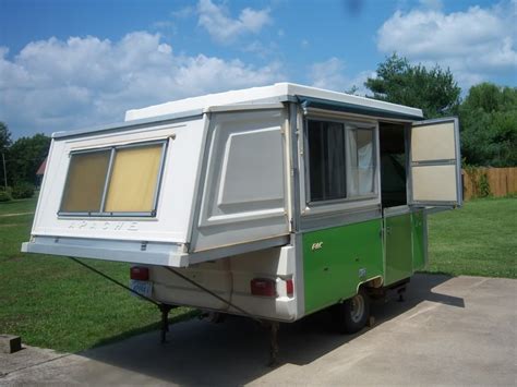 GORGEOUS! 1975 Apache Mesa hard side pop up camper. Camper Hacks, Car ...