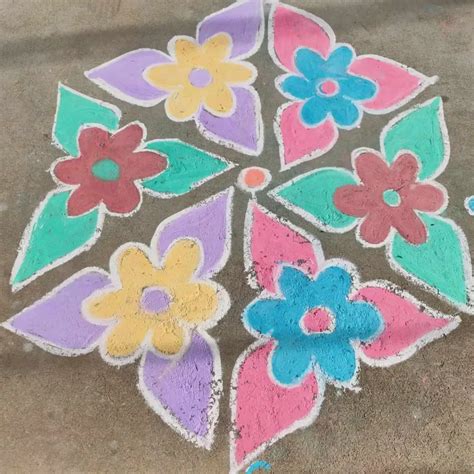 25 Easy Flower Rangoli Kolam Patterns for All Levels - Flowerrangoli.com