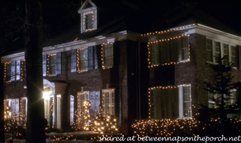 The Christmas Movie-House Tacky Light Tour