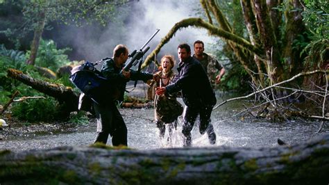 ‎The Lost World: Jurassic Park (1997) directed by Steven Spielberg ...