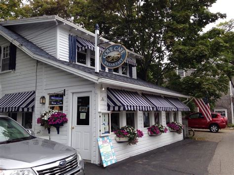 ogunquit maine restaurants open year round - Minh Lancaster