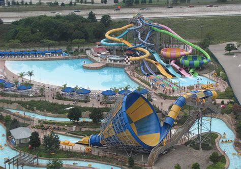 The Best Water Rides at Six Flags Great America