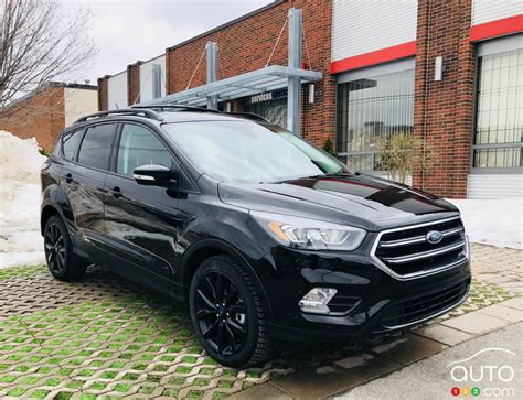 Review of the 2018 Ford Escape Titanium | Car Reviews | Auto123