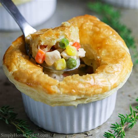 Mini Chicken Pot Pies (VIDEO) - Simply Home Cooked