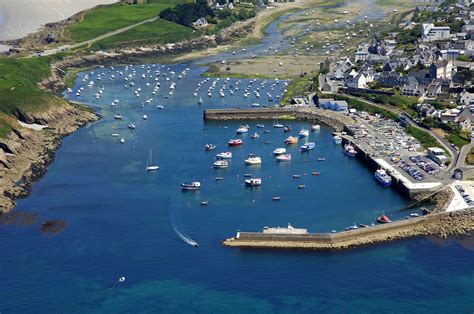 Le Conquet Marina in Le Conquet, Brittany, France - Marina Reviews ...