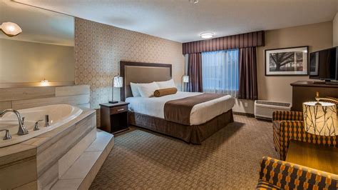 Jacuzzi Hotel Room in Abbotsford | Best Western Plus Regency