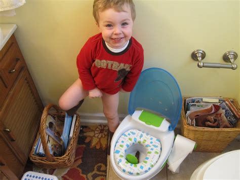 The Young Family: Potty training - a poo!