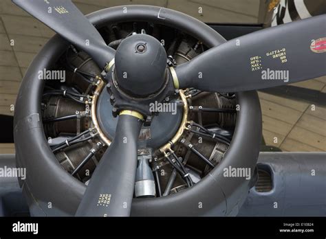 A Rotary Piston Propeller Engine on a b-17 Flying Fortress Stock Photo ...