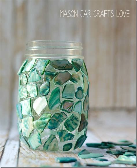 Mosaic Mason Jar - BigDIYIdeas.com