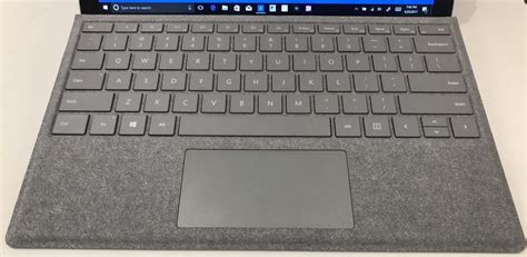 New Microsoft Surface Pro 2017 Hands-On Review: Killer Keyboard Comes ...