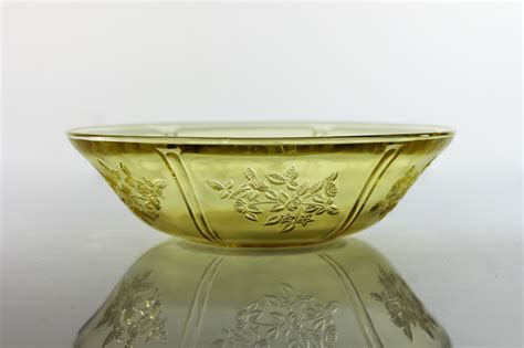 Federal Glass Fruit Bowl, Sharon Amber Pattern, Rose Design, Yellow ...