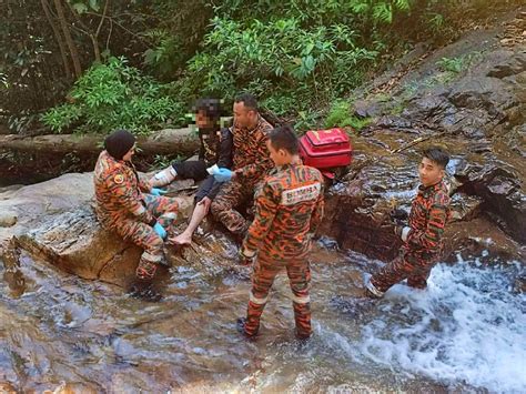 Second hiker rescued in mishap today at Kanching Eco Forest Park | New ...