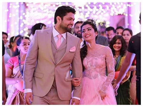 Rashmika Mandanna and Rakshit Shetty Engagement Photos – Lovely Telugu