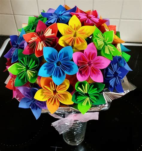 How to Make Origami Flowers - Everywhere