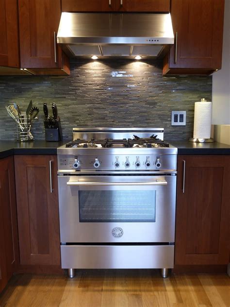 San Francisco | Bertazzoni Professional Series 30" 4 burners all gas ...