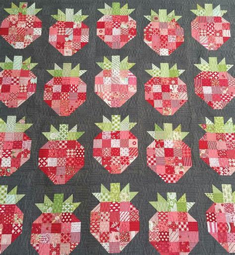 🍓🍓🍓 This strawberry quilt is amazing! 🍓🍓🍓 | Quilts, Mini quilts ...