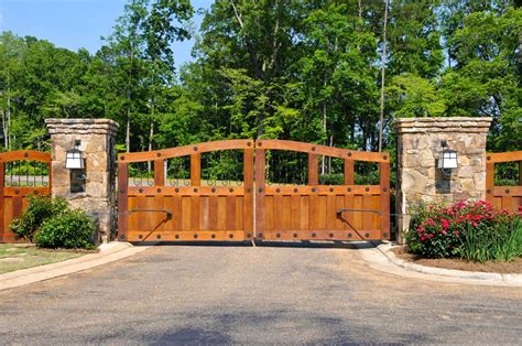 Estate Driveway Gates