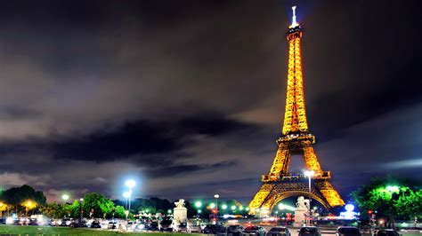 Hd Eiffel Tower Night Wallpaper [1920x1080]