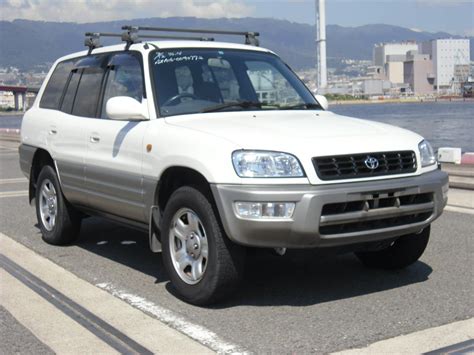 1999 Toyota RAV4 Specs, Prices, VINs & Recalls - AutoDetective