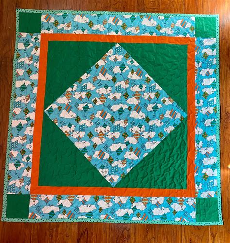 Amish Diamond Baby Quilt - Etsy