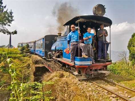 Neptune Blog | Darjeeling Himalayan Railway