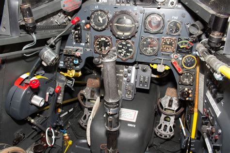 messerschmitt me 109 cockpit Messerschmitt bf 109 e-3 (emil) - pekedab