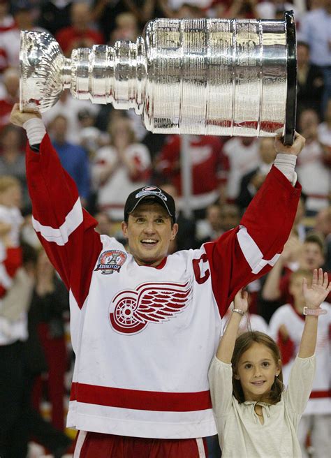 Red Wings admire job former captain Steve Yzerman has done as Tampa Bay ...