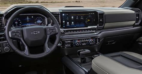 2022 Chevrolet Silverado 1500 Interior Design | Cornerstone Chevrolet