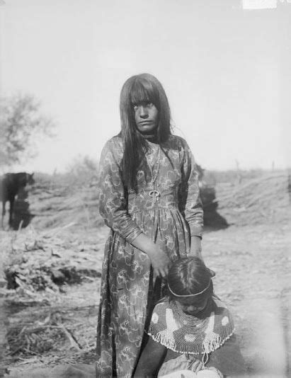 Cocopah woman and daughter - 1900 Native American Pictures, Native ...