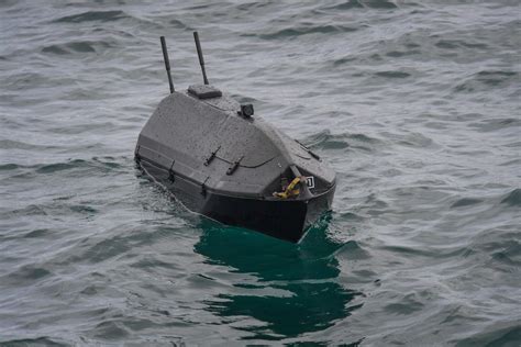 U.S. Navy showcases new type of unmanned surface vessel - Pressheadliner