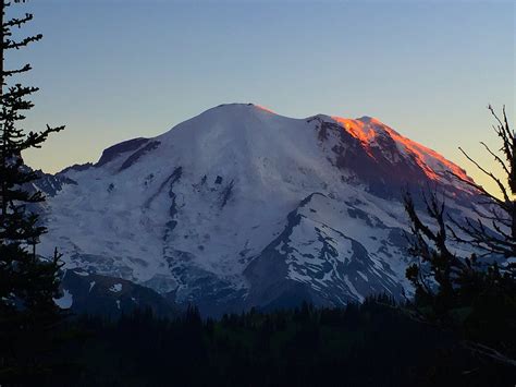 Mount Rainier at Sunset from Sunrise by JTracyNaturescapes on Etsy ...