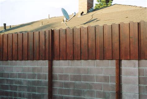 Custom Redwood Fences for Your Los Angeles Home