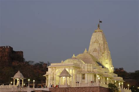 Birla Mandir Jaipur | Best Time To Visit, Entrance Fee, Location