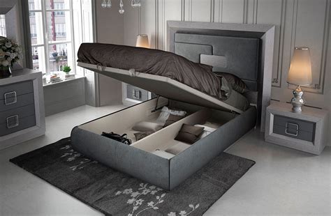 Modern Bedroom Luxury Furniture . Black Bedroom Furniture For The ...