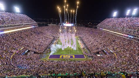 LSU football: Tiger Stadium to be at 25 percent and no tailgating for ...