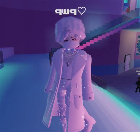 Royale High Boy White fit | Royal high roblox outfits boy, Aesthetic ...