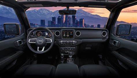 All-New 2020 Jeep® Gladiator - Mid-Size Pickup Truck