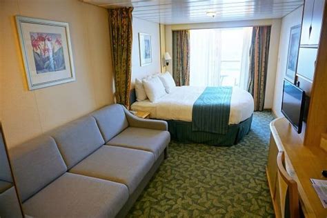 Mariner of the Seas Balcony Cabin Review - EatSleepCruise.com