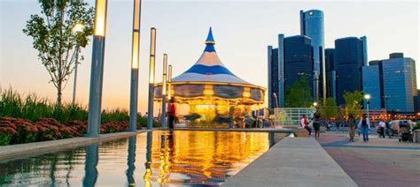 Detroit Riverfront Conservancy | Detroit River | VisitDetroit.com