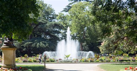 Parks and Gardens in Toulouse, from Medieval to Modern