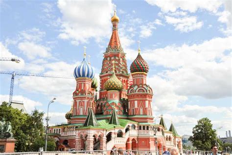 Moscow: Kremlin and Red Square 2-Hour Tour with Hotel Pickup | GetYourGuide