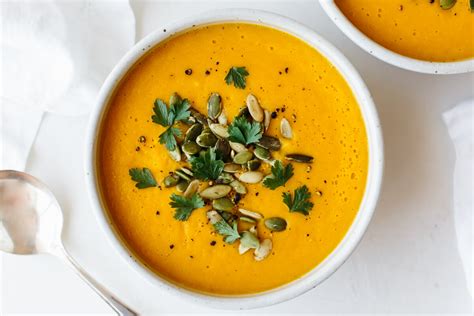 Roasted Butternut Squash Soup - Downshiftology