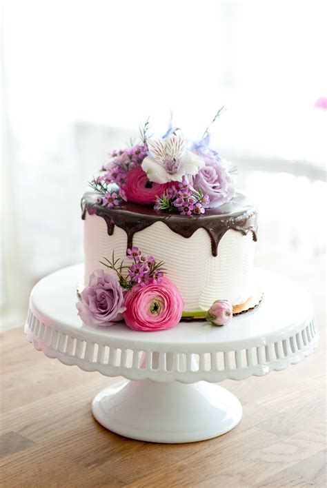 DIY Floral Mother’s Day Cake | Blog Appétit