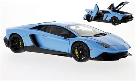 Lamborghini Aventador Lp720 diecast model cars - Alldiecast.co.uk