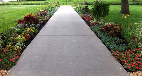 15 Walkway Designs for Your Home and Garden | Live Enhanced