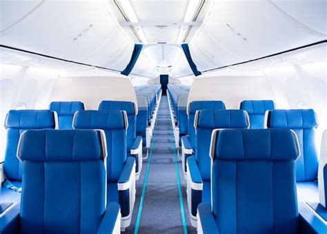 Malaysia Airlines Unveils Its New Boeing 737-800 Cabin